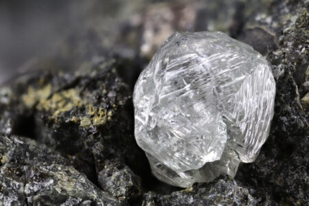 diamant-zazrak-prirody
